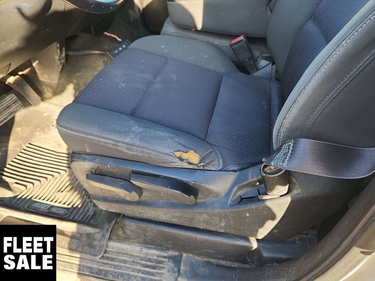 2016-chevrolet-silverado-2500hd-image-38