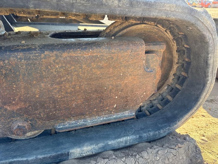 2020-bobcat-e35-image-14