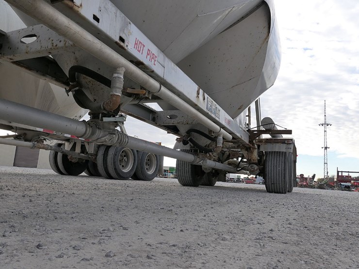 2019-gallegos-7300g-tandem-pneumatic-bulk-trailer,-sn:3dg1n4257kg000717,-no-image-8