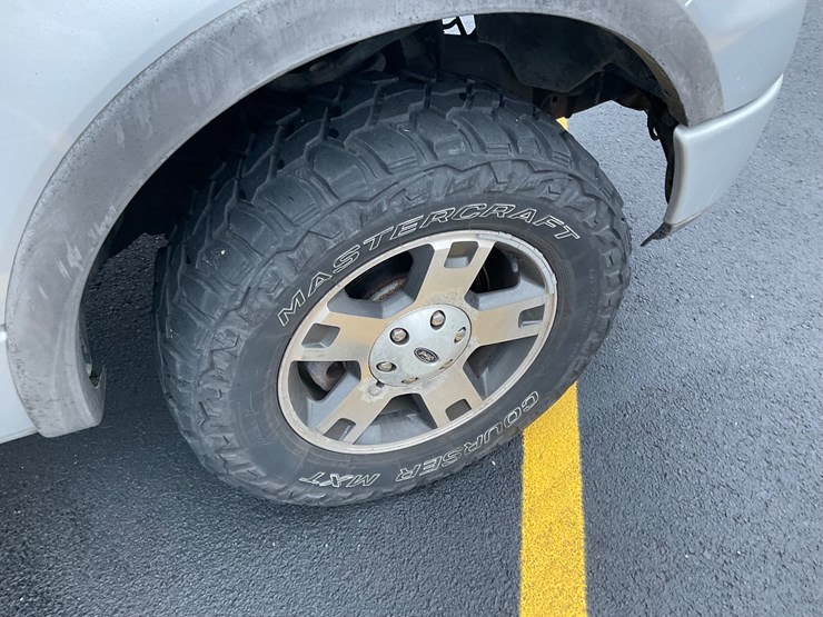 2004-ford-f150-image-10