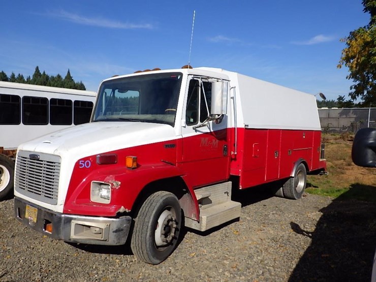 2002-freightliner-fl50-image-1