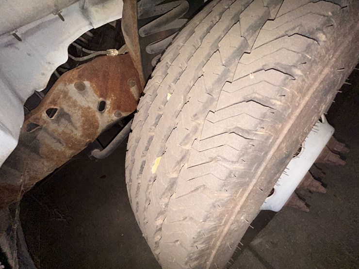 1992-ford-e350-image-7