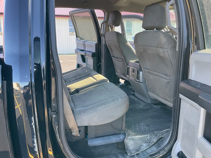 2017-ford-f350-image-13