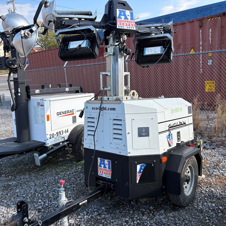 #10 • TOWABLE LIGHT