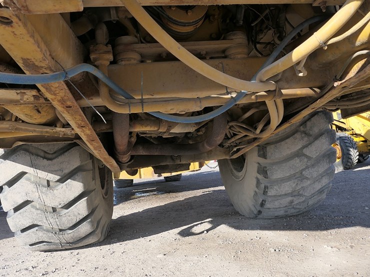 caterpillar-613b-image-7