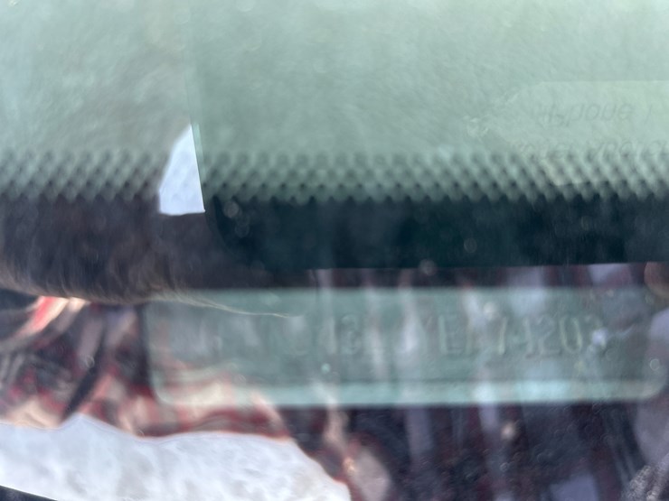 2000-ford-excursion-image-54