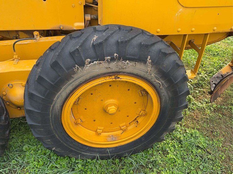 1937-caterpillar-no.-212-motor-grader-image-33