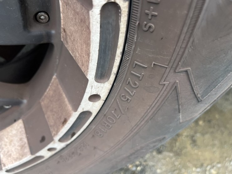 2004-ford-f350-image-16