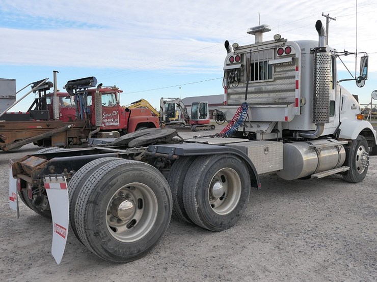 2006-kenworth-t800b-image-4
