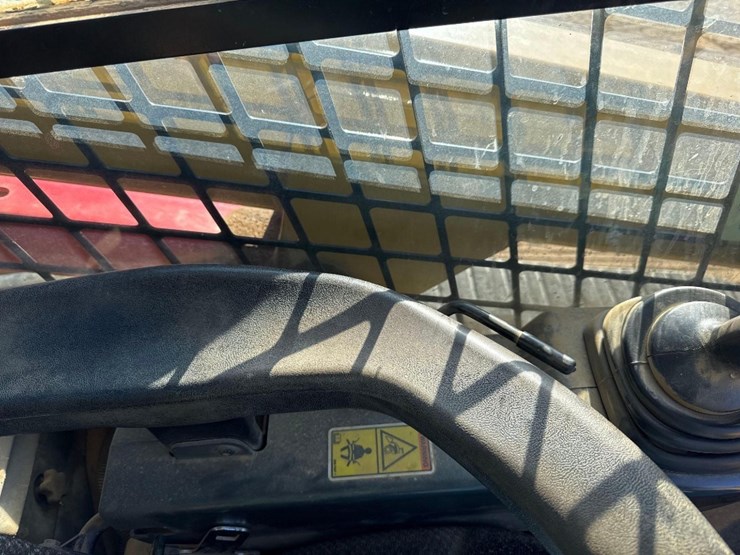 caterpillar-279d-image-27