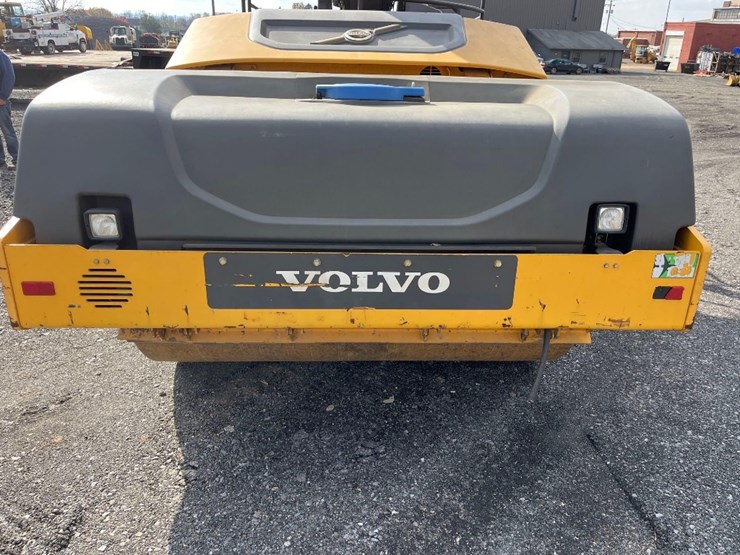 volvo-dd120b-image-25