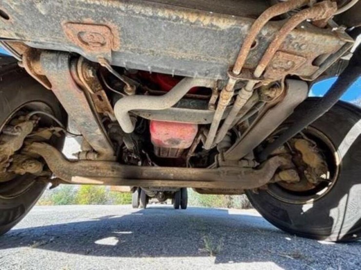 2013-ford-f750-xl-image-12