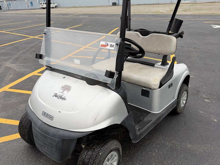 #154-•-2023-ez-go-gas-golf-cart-image-1