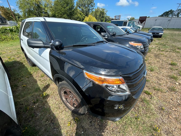 2013-ford-explorer-image-6