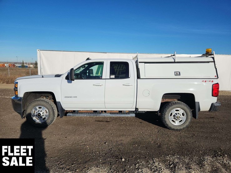 2016-chevrolet-silverado-2500hd-image-26