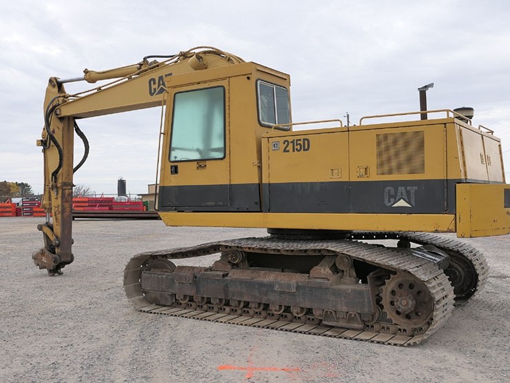 caterpillar-215d-image-2
