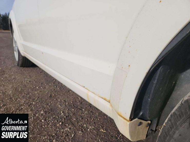 2010-dodge-journey-image-43