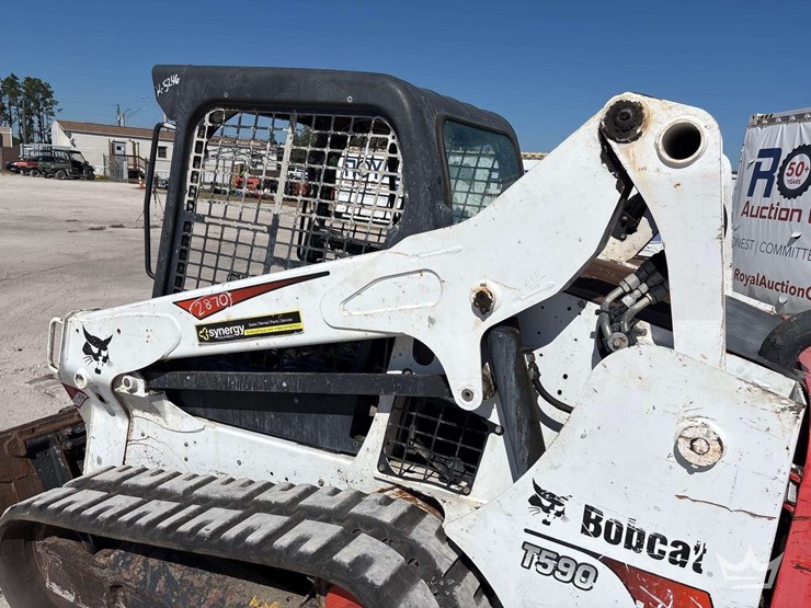2018-bobcat-t590-image-11