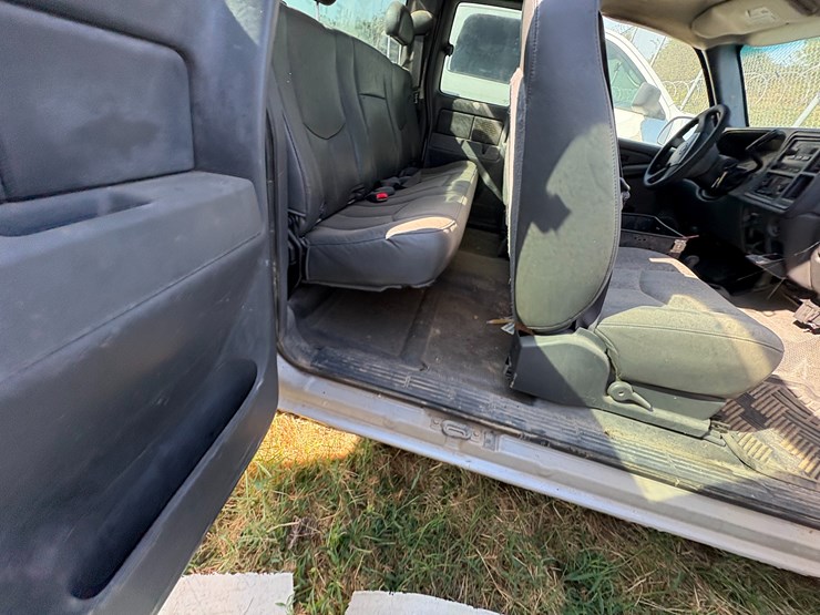 chevrolet-1500-image-11