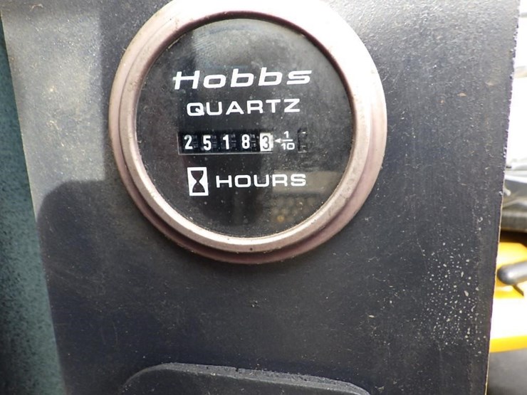 komatsu-pc28-image-24