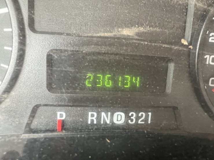 2006-ford-f450-image-27