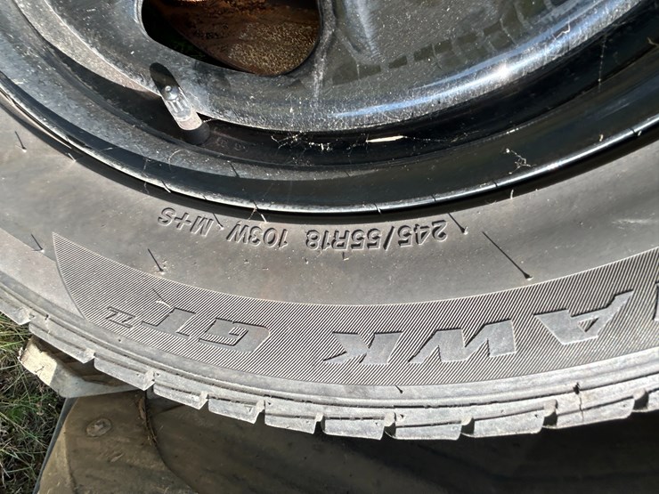 2013-ford-explorer-image-10