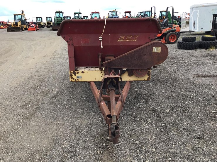 new-holland-327t-image-5