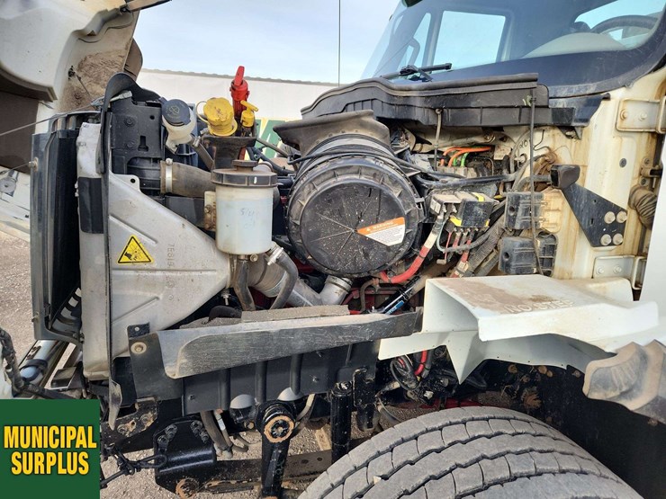 2018-international-workstar-7400-image-16