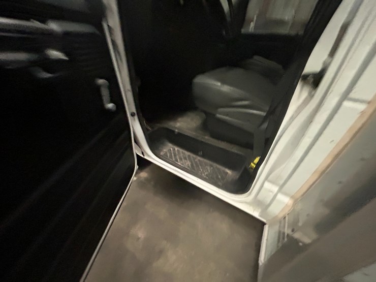 1992-ford-e350-image-38