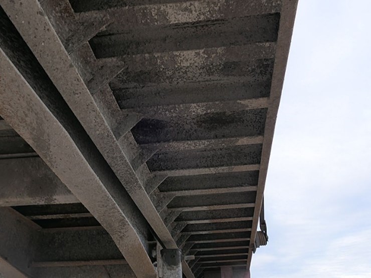 2000-summit-26'-tandem-demo-trailer,-sn:1s8sd2628y0010266,-barn-door-swing-image-8