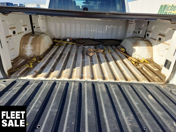 2019-chevrolet-silverado-1500-image-24