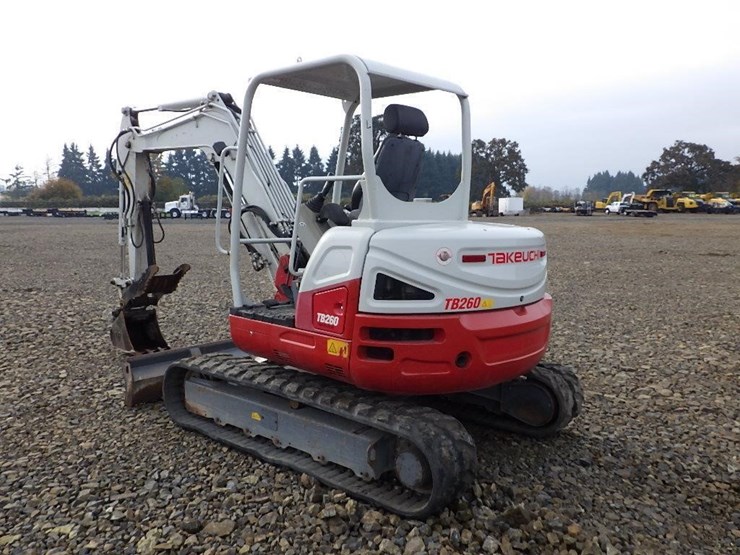 takeuchi-tb260-image-5