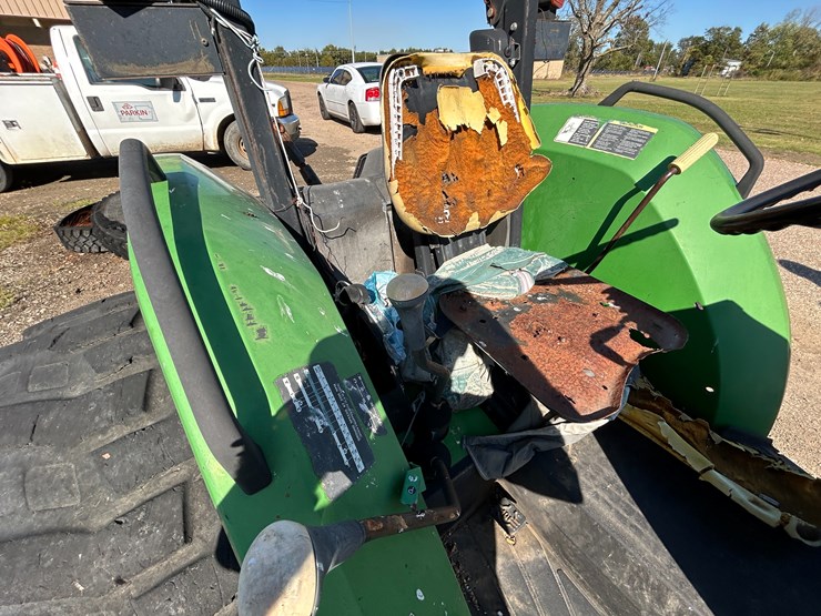 john-deere-5320-image-34