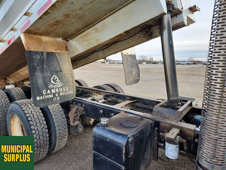 2018-international-workstar-7400-image-21