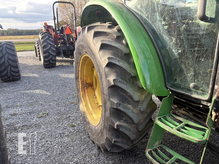 john-deere-5525-image-6