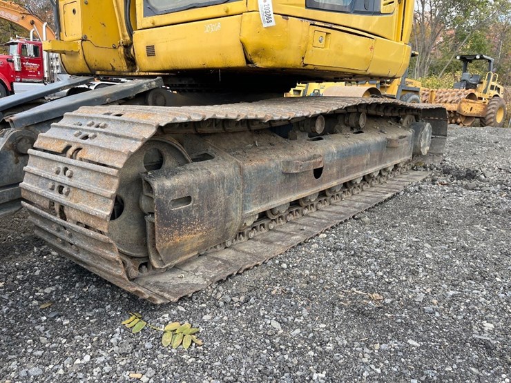 komatsu-pc138us-lc-image-26