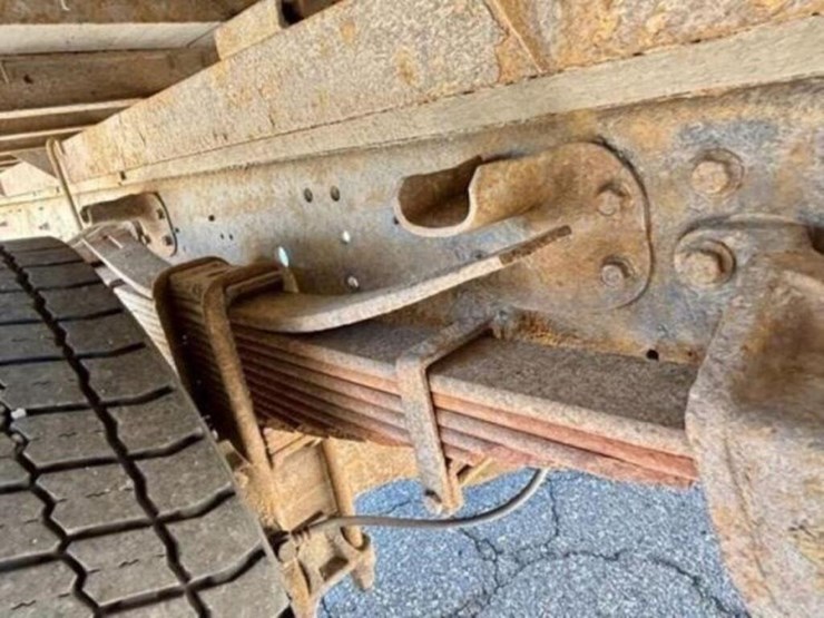 2010-hino-258-image-42