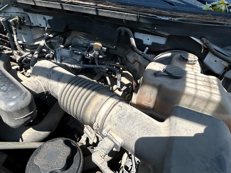 2010-ford-f150-image-16