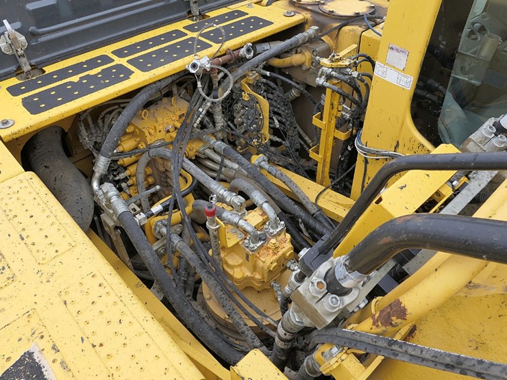 2017-kubota-pc360-lc-10-image-32