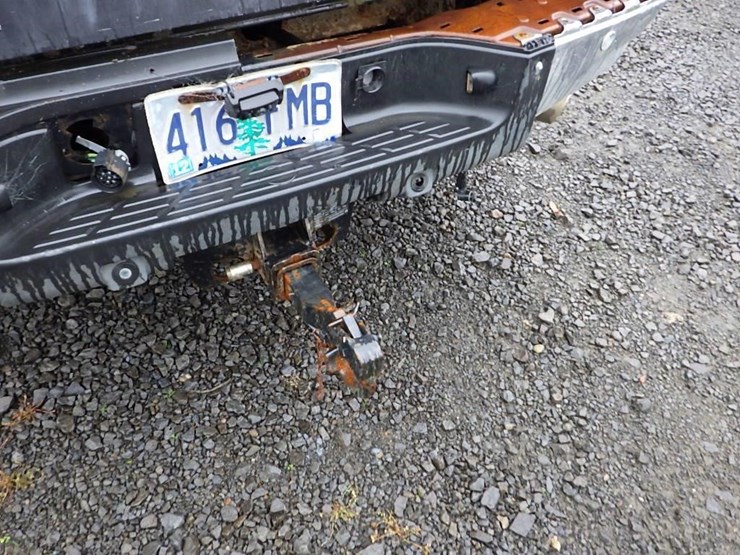 2011-gmc-2500hd-image-8