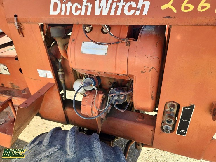 ditch-witch-r40a-image-23