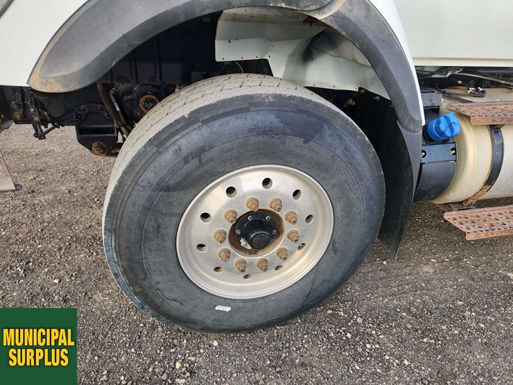 2018-international-workstar-7400-image-10