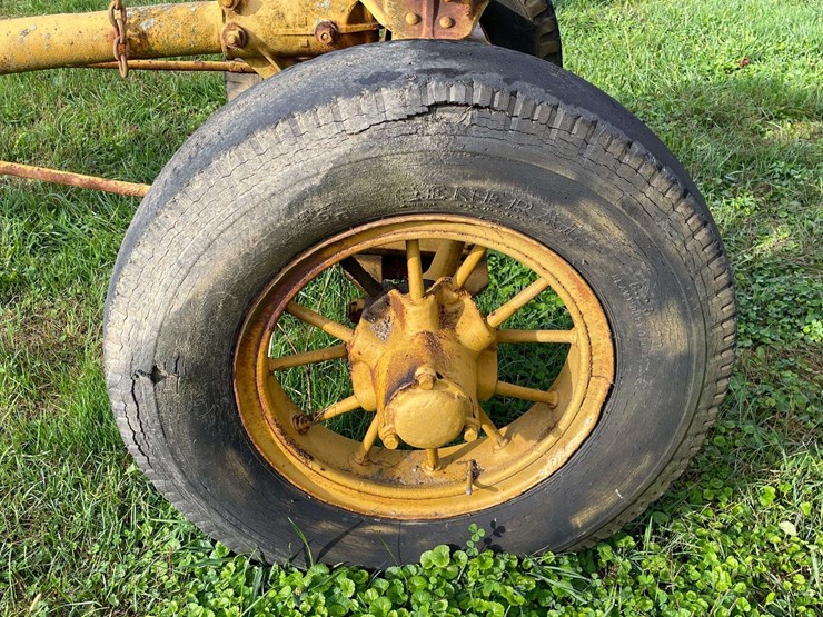 caterpillar-44-tow-grader-image-16