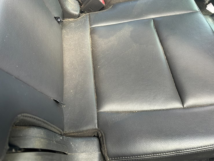 2013-ford-explorer-image-32