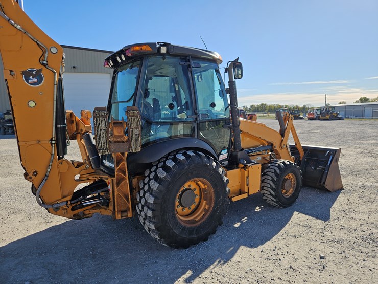 2016-case-590sn-image-24