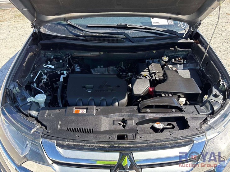 2016-mitsubishi-outlander-image-7