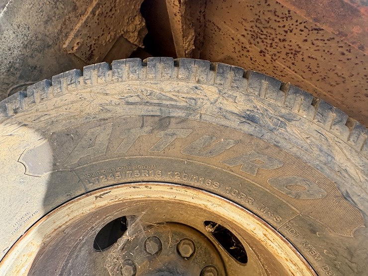 1991-chevrolet-gmt400-image-6