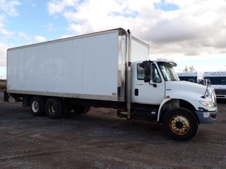 2008-international-durastar-4400-t/a-van-truck-1ht-image-3