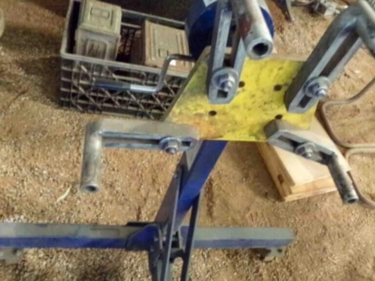 napa-1000lb-engine-stand-image-3