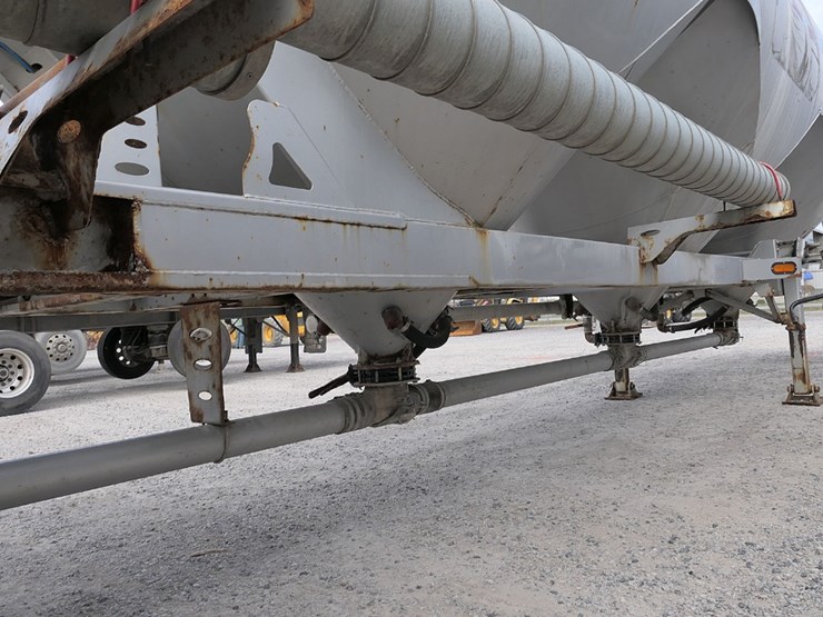 2019-gallegos-7300g-tandem-pneumatic-bulk-trailer,-sn:3dg1n4257kg000717,-no-image-16